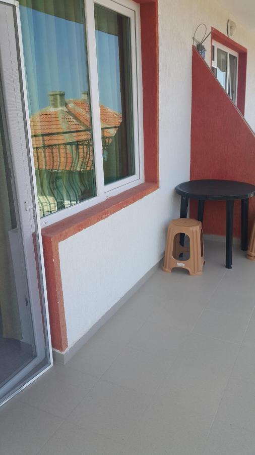 На Гости При Силвия Obzor Exterior photo